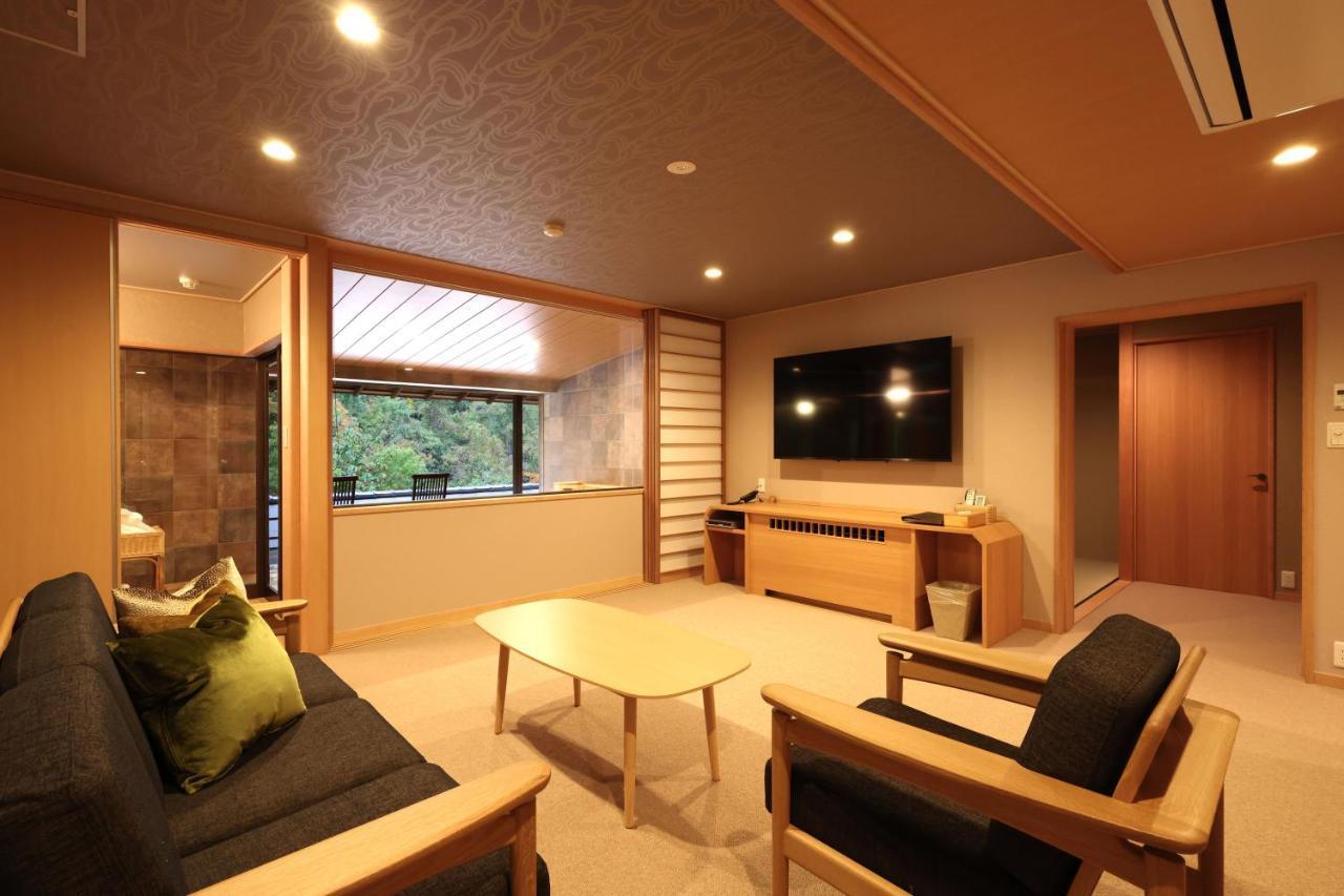 Fujiiso (Adults Only) Otel Takayama  Dış mekan fotoğraf